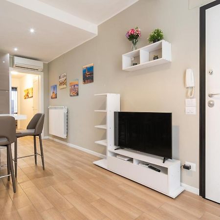 Pepi Modern By Mmega Apartment Florence Luaran gambar