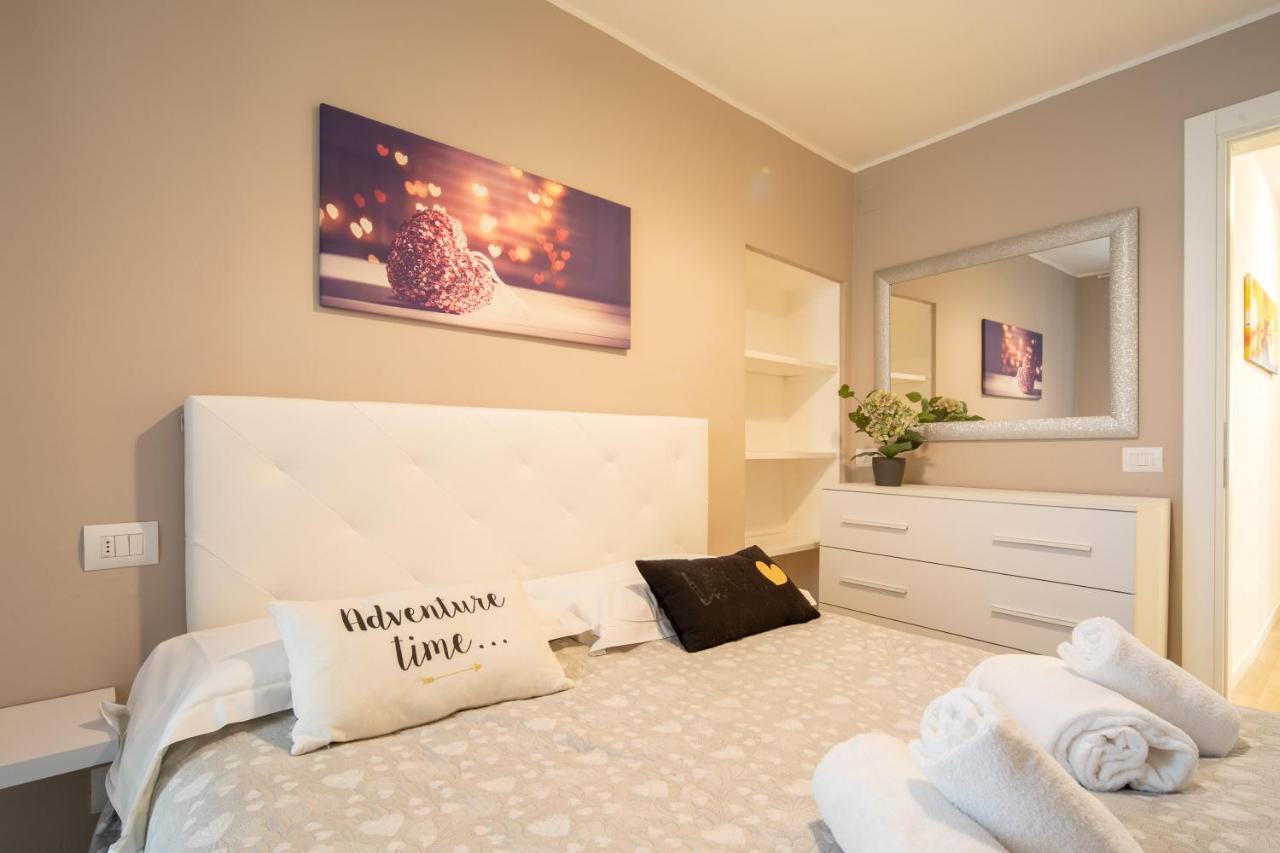Pepi Modern By Mmega Apartment Florence Luaran gambar