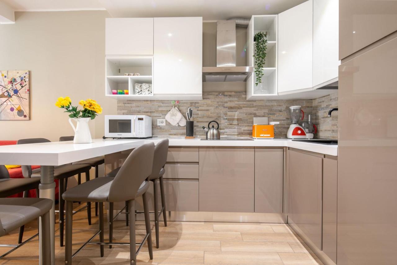 Pepi Modern By Mmega Apartment Florence Luaran gambar